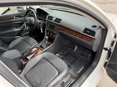 2012 Volkswagen Passat SEL Premium PZEV - Photo 13 - Van Nuys, CA 91406