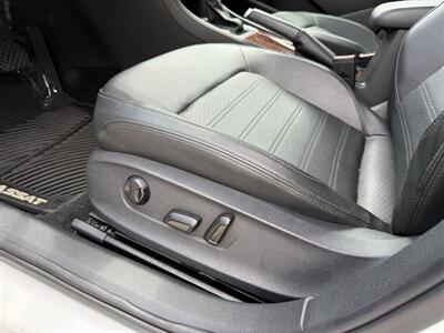 2012 Volkswagen Passat SEL Premium PZEV - Photo 20 - Van Nuys, CA 91406