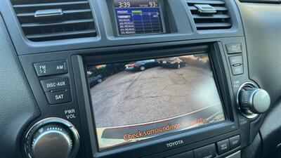 2011 Toyota Highlander SE   - Photo 23 - Van Nuys, CA 91406