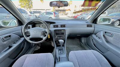 1997 Toyota Camry LE V6   - Photo 16 - Van Nuys, CA 91406