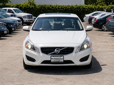 2011 Volvo S60 T6   - Photo 2 - Van Nuys, CA 91406