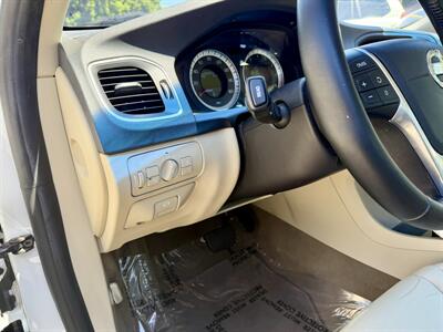 2011 Volvo S60 T6   - Photo 26 - Van Nuys, CA 91406