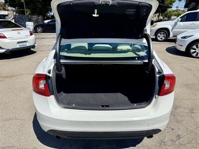 2011 Volvo S60 T6   - Photo 30 - Van Nuys, CA 91406