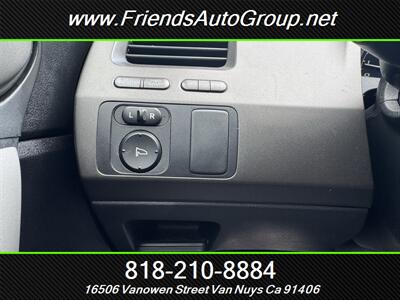 2011 Honda Civic EX w/Navi - Photo 18 - Van Nuys, CA 91406