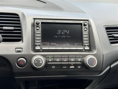 2011 Honda Civic EX w/Navi - Photo 19 - Van Nuys, CA 91406