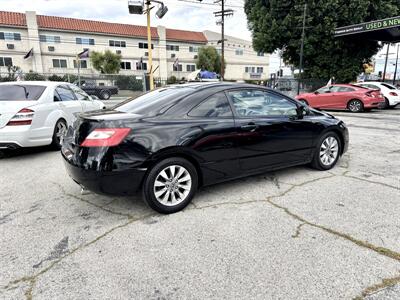 2011 Honda Civic EX w/Navi - Photo 8 - Van Nuys, CA 91406