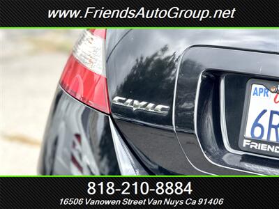 2011 Honda Civic EX w/Navi - Photo 11 - Van Nuys, CA 91406