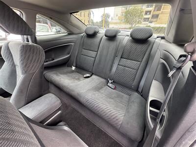 2011 Honda Civic EX w/Navi - Photo 16 - Van Nuys, CA 91406