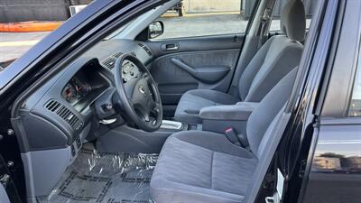 2004 Honda Civic LX   - Photo 10 - Van Nuys, CA 91406