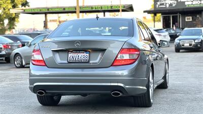 2011 Mercedes-Benz C 300 Luxury   - Photo 2 - Van Nuys, CA 91406