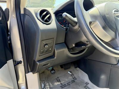 2015 Nissan Rogue Select S   - Photo 19 - Van Nuys, CA 91406