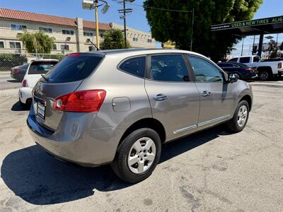 2015 Nissan Rogue Select S   - Photo 10 - Van Nuys, CA 91406