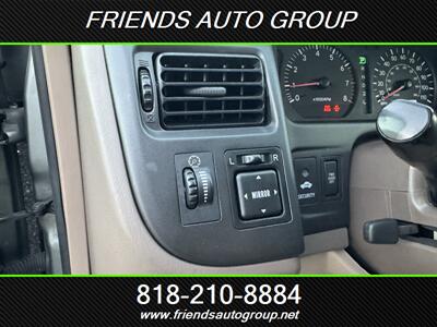 1999 Toyota Sienna XLE - Photo 24 - Van Nuys, CA 91406