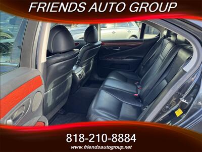 2011 Lexus LS 460   - Photo 16 - Van Nuys, CA 91406