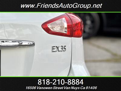2010 INFINITI EX35 Journey   - Photo 11 - Van Nuys, CA 91406
