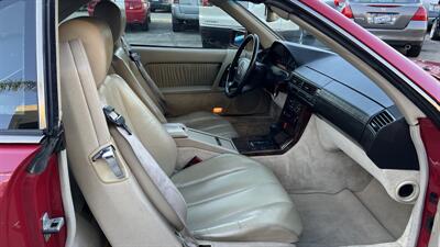 1994 Mercedes-Benz SL 320   - Photo 8 - Van Nuys, CA 91406