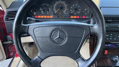 1994 Mercedes-Benz SL 320   - Photo 12 - Van Nuys, CA 91406