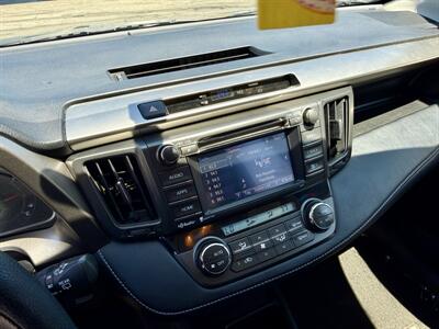 2015 Toyota RAV4 XLE - Photo 20 - Van Nuys, CA 91406