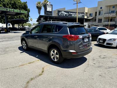 2015 Toyota RAV4 XLE - Photo 10 - Van Nuys, CA 91406