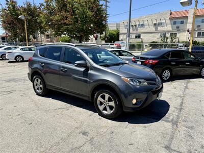 2015 Toyota RAV4 XLE - Photo 8 - Van Nuys, CA 91406
