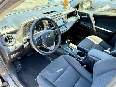 2015 Toyota RAV4 XLE - Photo 11 - Van Nuys, CA 91406