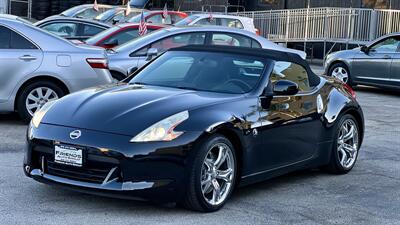 2010 Nissan 370Z Roadster Touring   - Photo 1 - Van Nuys, CA 91406