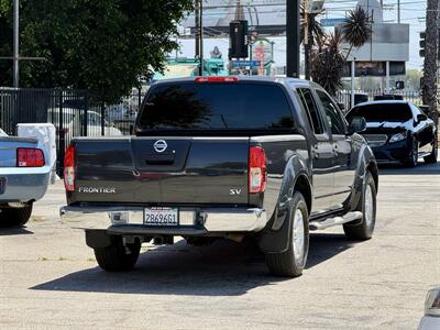 2012 Nissan Frontier SV V6 - Photo 4 - Van Nuys, CA 91406