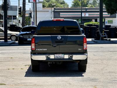 2012 Nissan Frontier SV V6 - Photo 5 - Van Nuys, CA 91406
