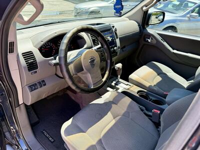 2012 Nissan Frontier SV V6 - Photo 11 - Van Nuys, CA 91406