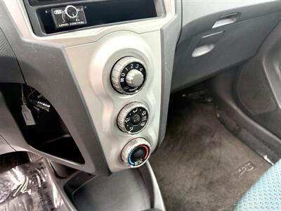2008 Toyota Yaris - Photo 21 - Van Nuys, CA 91406