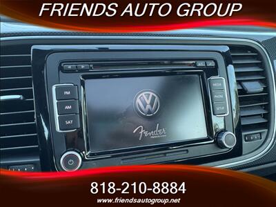2013 Volkswagen Beetle Turbo PZEV Fender Edition   - Photo 21 - Van Nuys, CA 91406