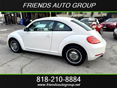 2012 Volkswagen Beetle Premiere - Photo 10 - Van Nuys, CA 91406