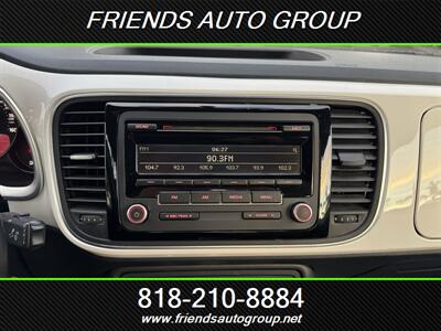 2012 Volkswagen Beetle Premiere - Photo 18 - Van Nuys, CA 91406