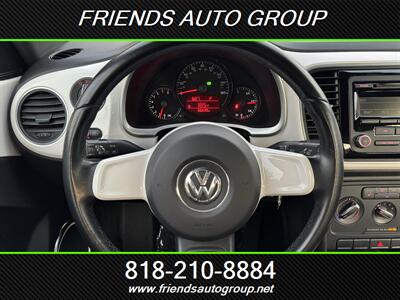 2012 Volkswagen Beetle Premiere - Photo 17 - Van Nuys, CA 91406