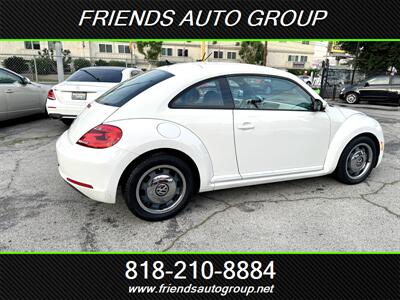 2012 Volkswagen Beetle Premiere - Photo 9 - Van Nuys, CA 91406