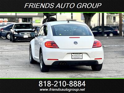 2012 Volkswagen Beetle Premiere - Photo 6 - Van Nuys, CA 91406
