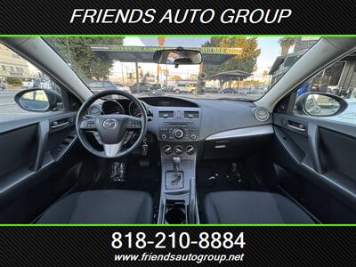 2012 Mazda Mazda3 i Touring   - Photo 17 - Van Nuys, CA 91406