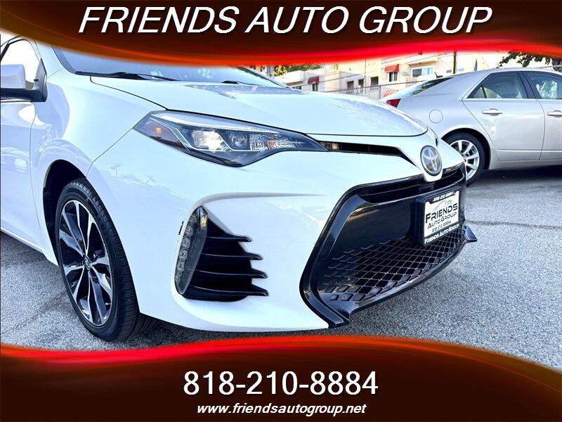 2017 Toyota Corolla SE photo 20