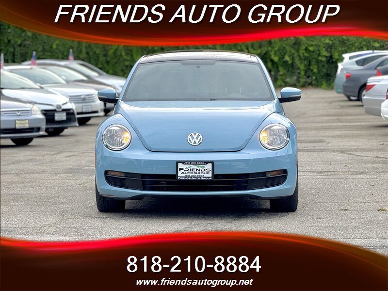 2013 Volkswagen Beetle 2.5L photo 2