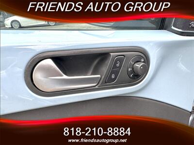 2013 Volkswagen Beetle 2.5L PZEV   - Photo 17 - Van Nuys, CA 91406