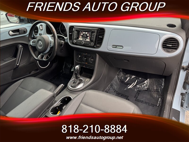 2013 Volkswagen Beetle 2.5L photo 13