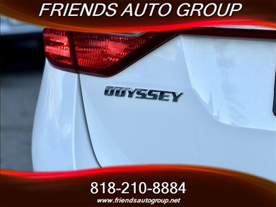 2011 Honda Odyssey Touring Elite   - Photo 33 - Van Nuys, CA 91406