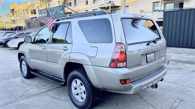 2003 Toyota 4Runner SR5   - Photo 8 - Van Nuys, CA 91406