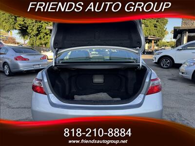 2009 Toyota Camry XLE   - Photo 26 - Van Nuys, CA 91406
