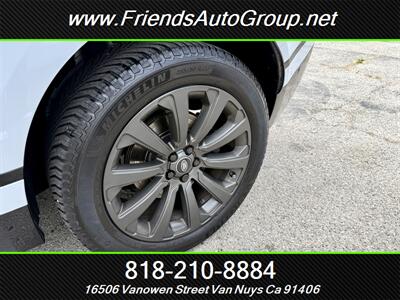 2018 Land Rover Range Rover Velar P250 R-Dynamic SE   - Photo 30 - Van Nuys, CA 91406