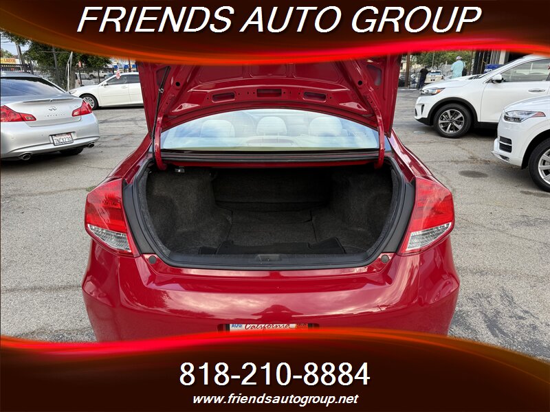 2011 Honda Accord LX photo 24