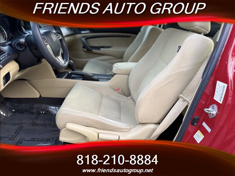 2011 Honda Accord LX photo 11