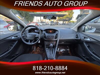 2017 Ford Focus SE   - Photo 21 - Van Nuys, CA 91406