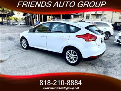 2017 Ford Focus SE   - Photo 8 - Van Nuys, CA 91406
