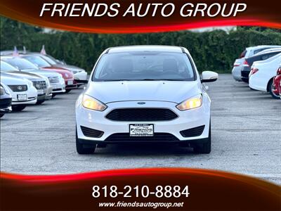 2017 Ford Focus SE   - Photo 2 - Van Nuys, CA 91406